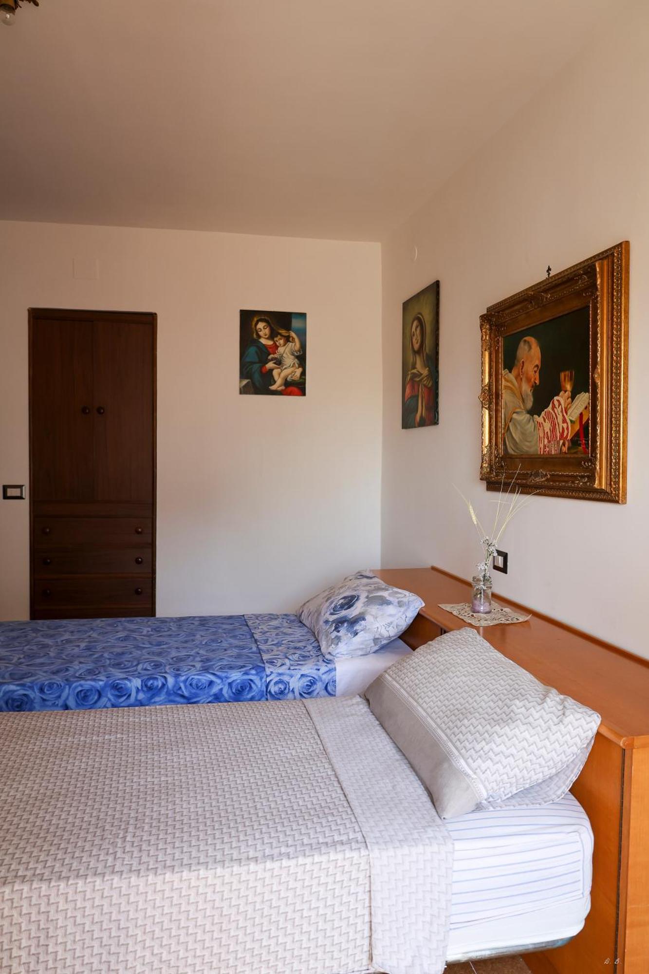 Hostel San Mercurio Toro المظهر الخارجي الصورة
